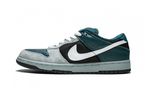 Nike Dunk Low Pro SB Futura