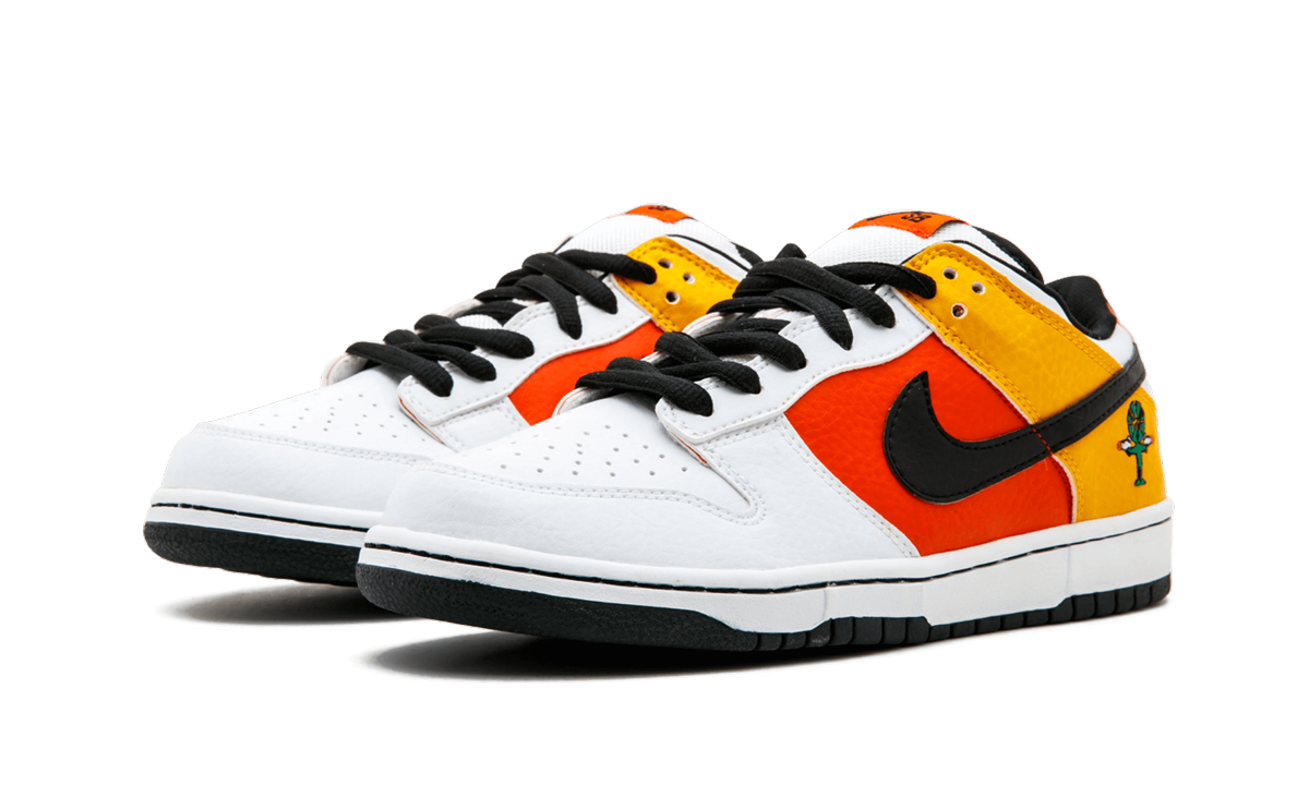 Nike SB Dunk Low Raygun Home