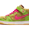 Nike Dunk SB Mid Mama Bear