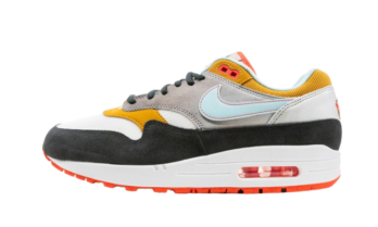 Nike Air Max 1 Graffiti Logo