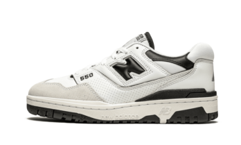 New Balance 550 Sea Salt Black