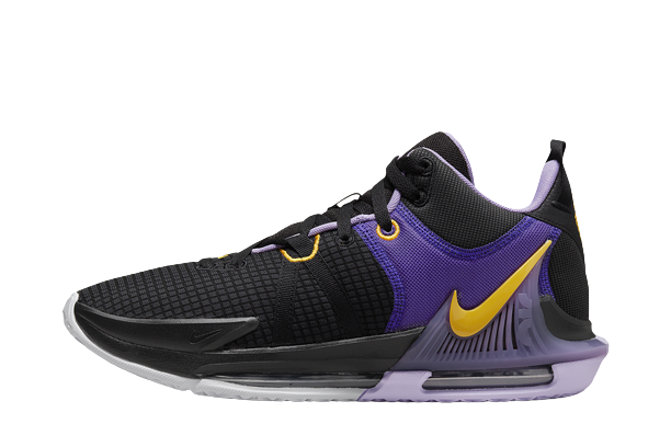 Nike LeBron Witness 7