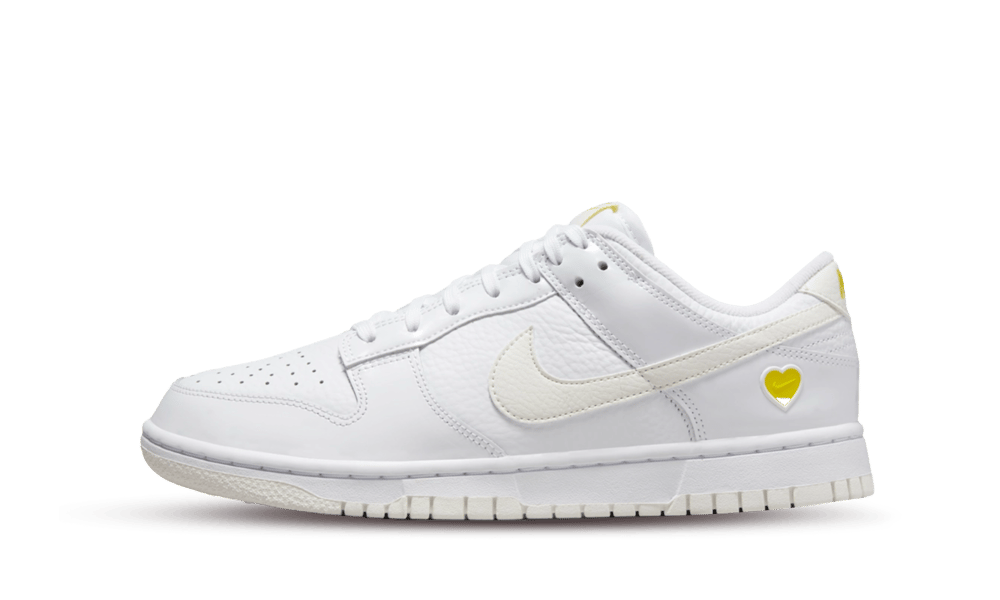 Nike Dunk Low Yellow Heart (W)