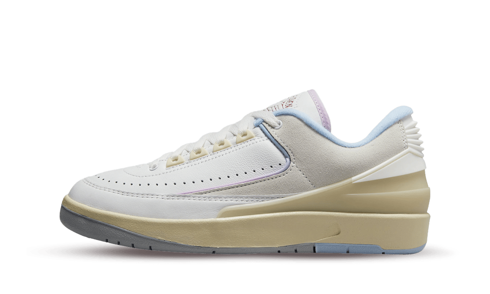 Jordan 2 Retro Low Look, Up in the Air (W)