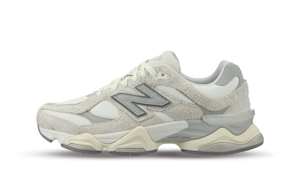 New Balance 9060 Moonbeam Sea Salt