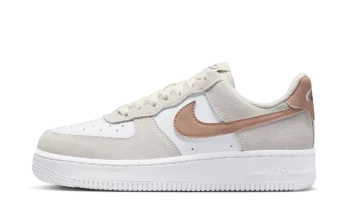 Nike Air Force 1 ’07 ‘Dusted Clay’ (W)