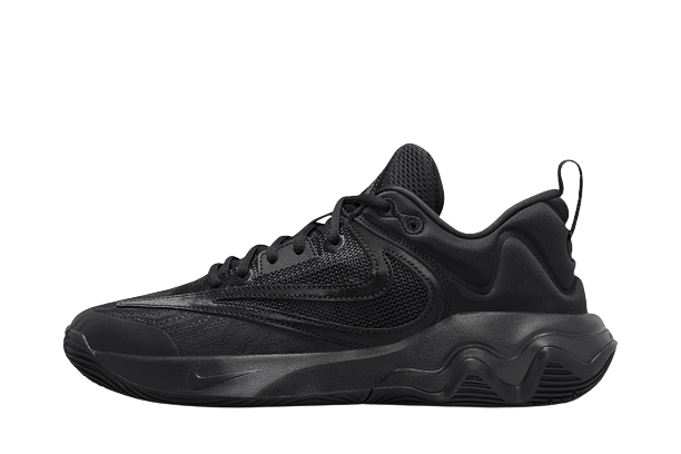 Nike Giannis Immortality 3