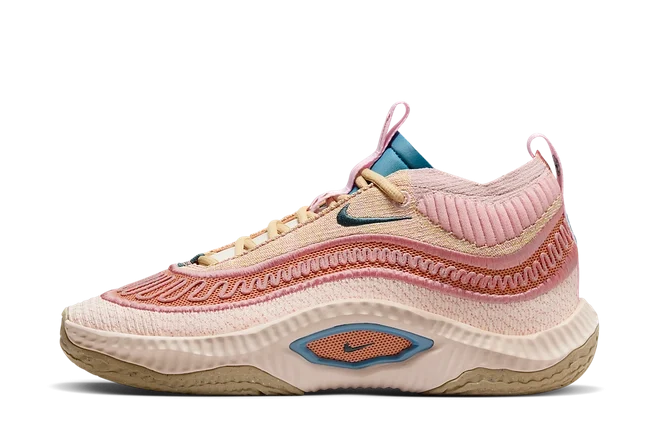 Nike Cosmic Unity 3