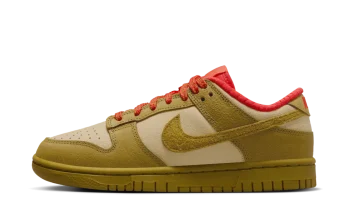 Nike Dunk Low Bronzine Sesame Picante Red (W)