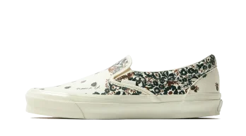 Vans Classic Slip-On LX END. NOMA t.d. 'True White'