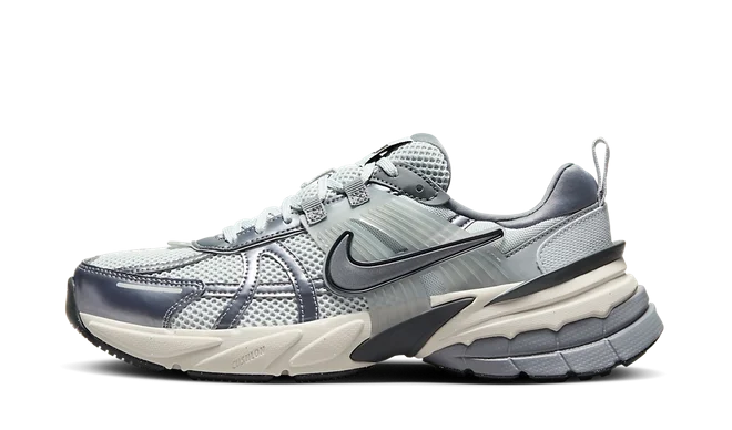 Nike V2K Run Pure Platinum Wolf Grey (W)