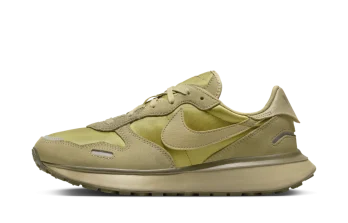 Nike Phoenix Waffle ‘Neutral Olive’